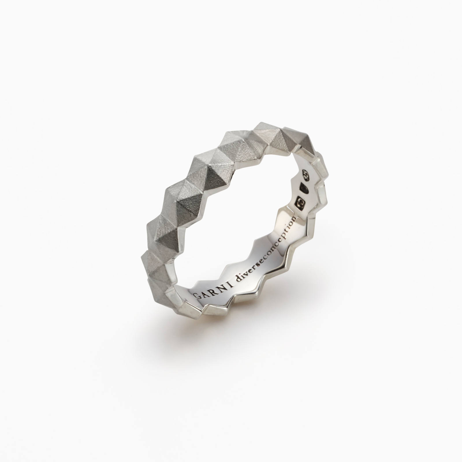 GARNI シルバーリング GARNI - Honeycomb Studs Ring - S / シルバー | Tempt